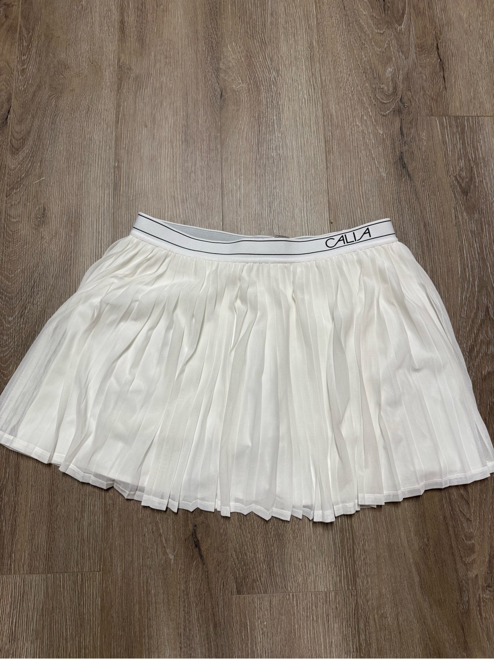 CALIA by Carrie Underwood White Pleated Tennis Skort